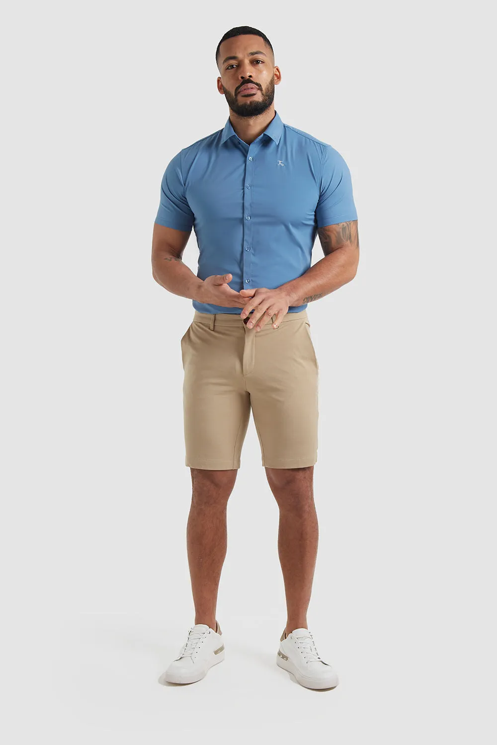 Athletic Fit Chino Shorts in Sand