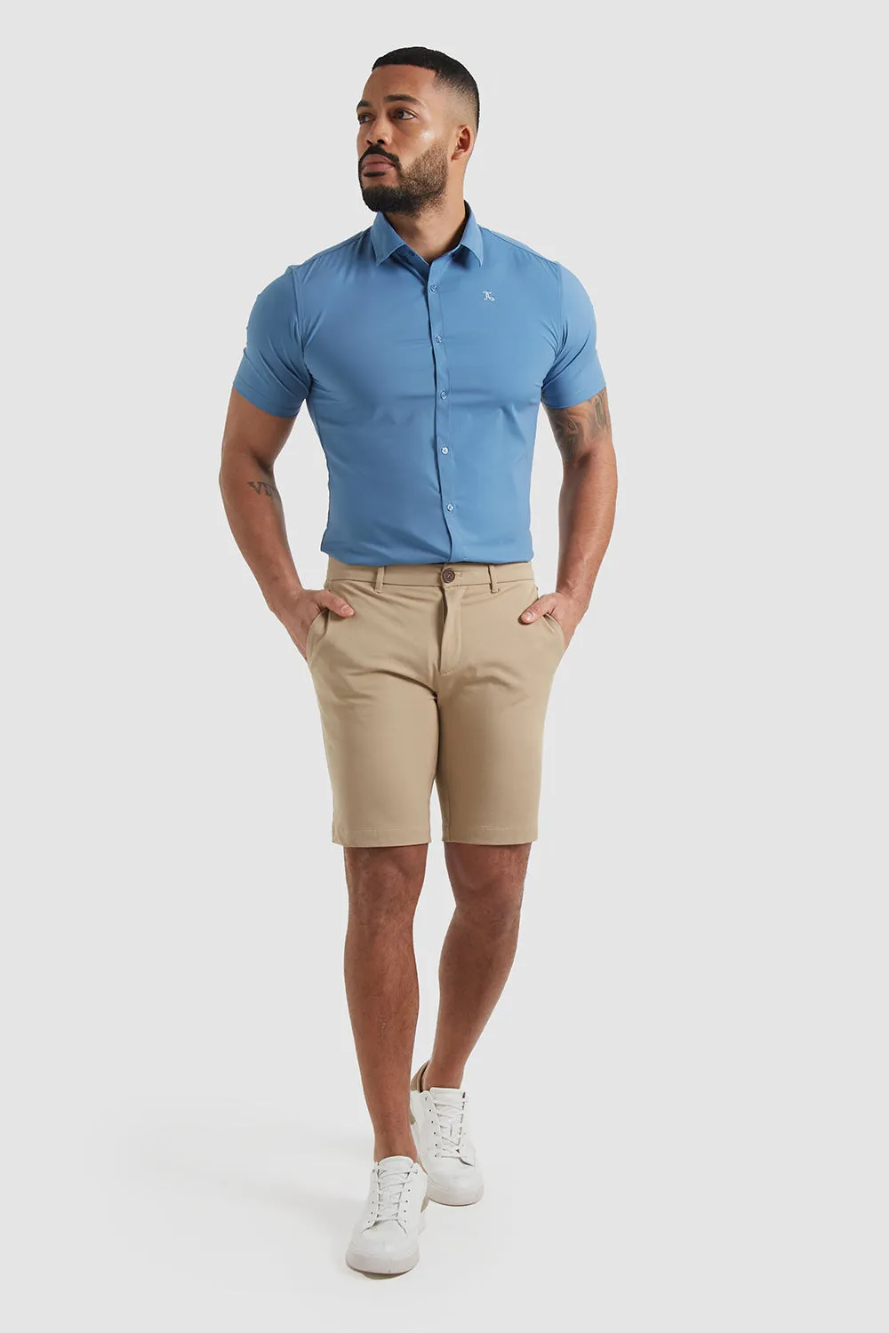 Athletic Fit Chino Shorts in Sand