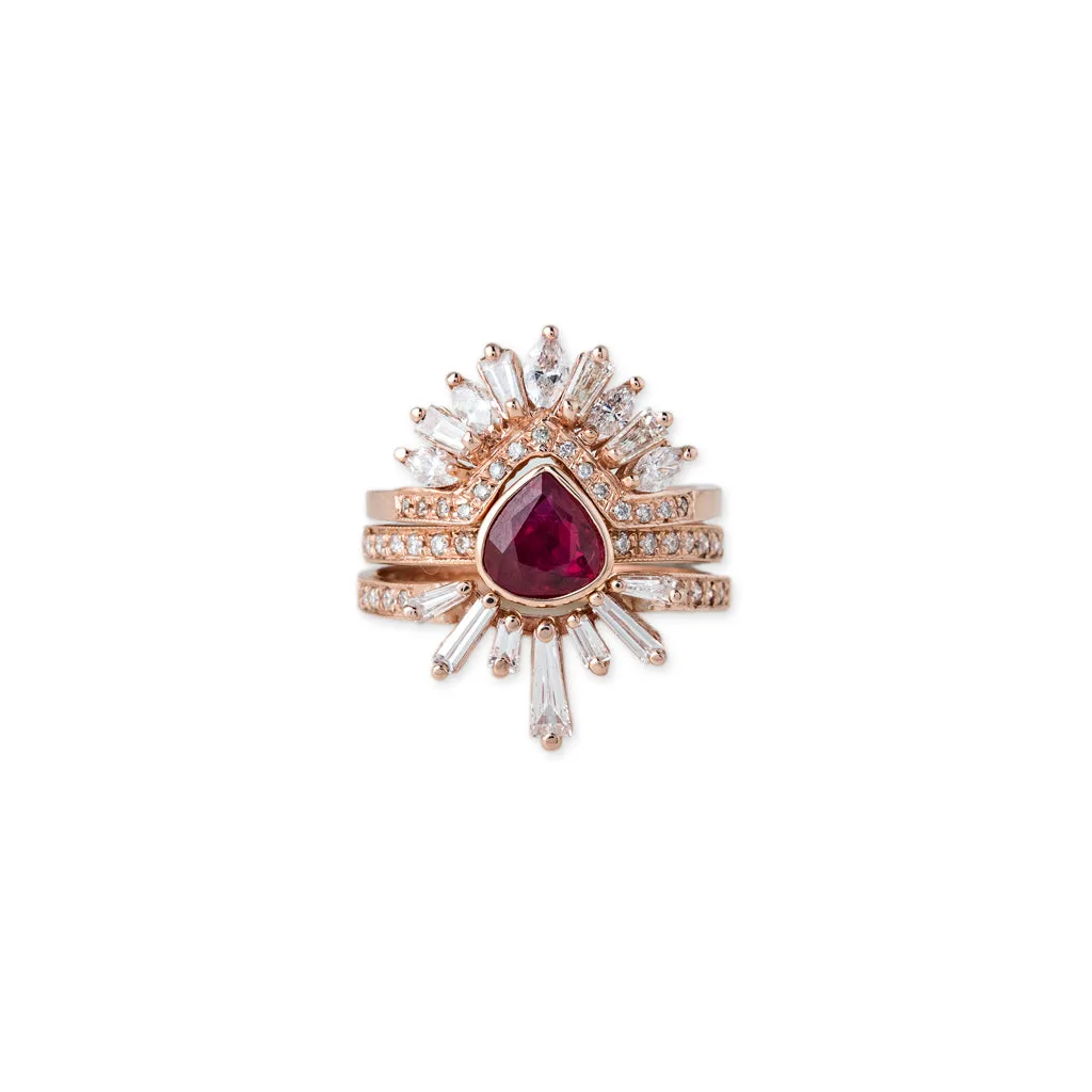 DIAMOND BAGUETTE HALO BAND