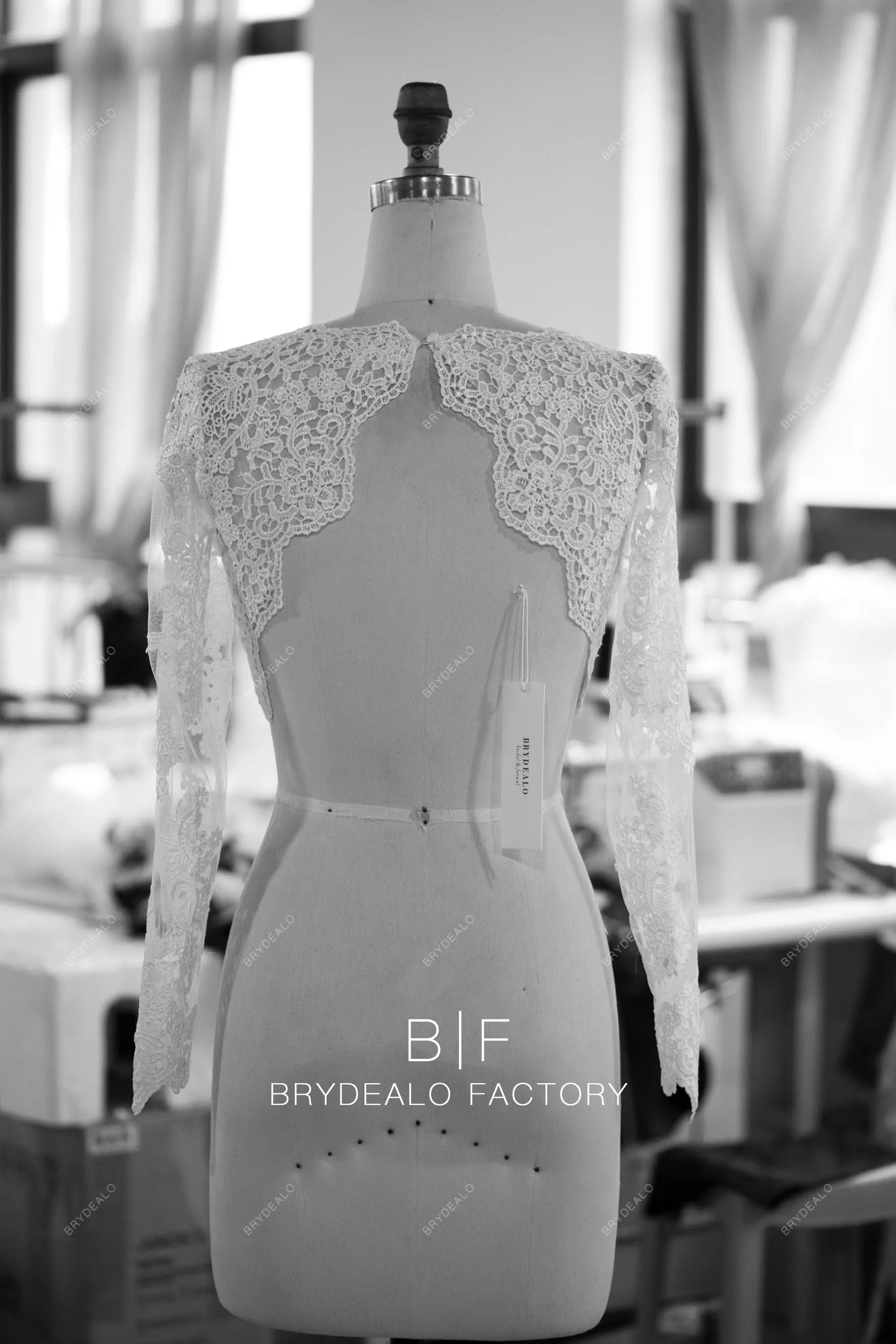 Long Sleeve Lace Crop Top Beautiful Scalloped Neck Bridal Bolero