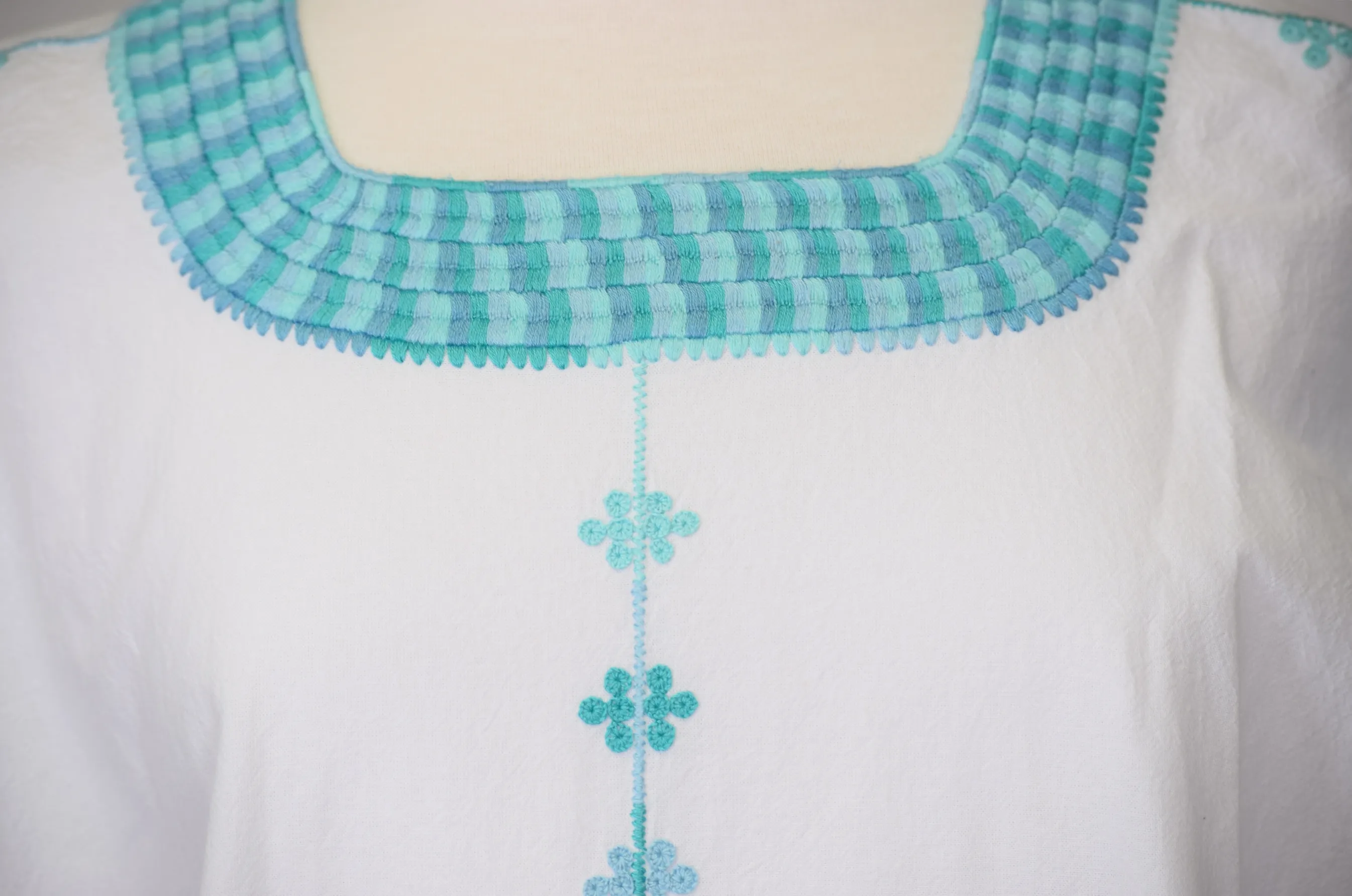 Santa Marta Mexican Top - Cotton - White, Turquoise