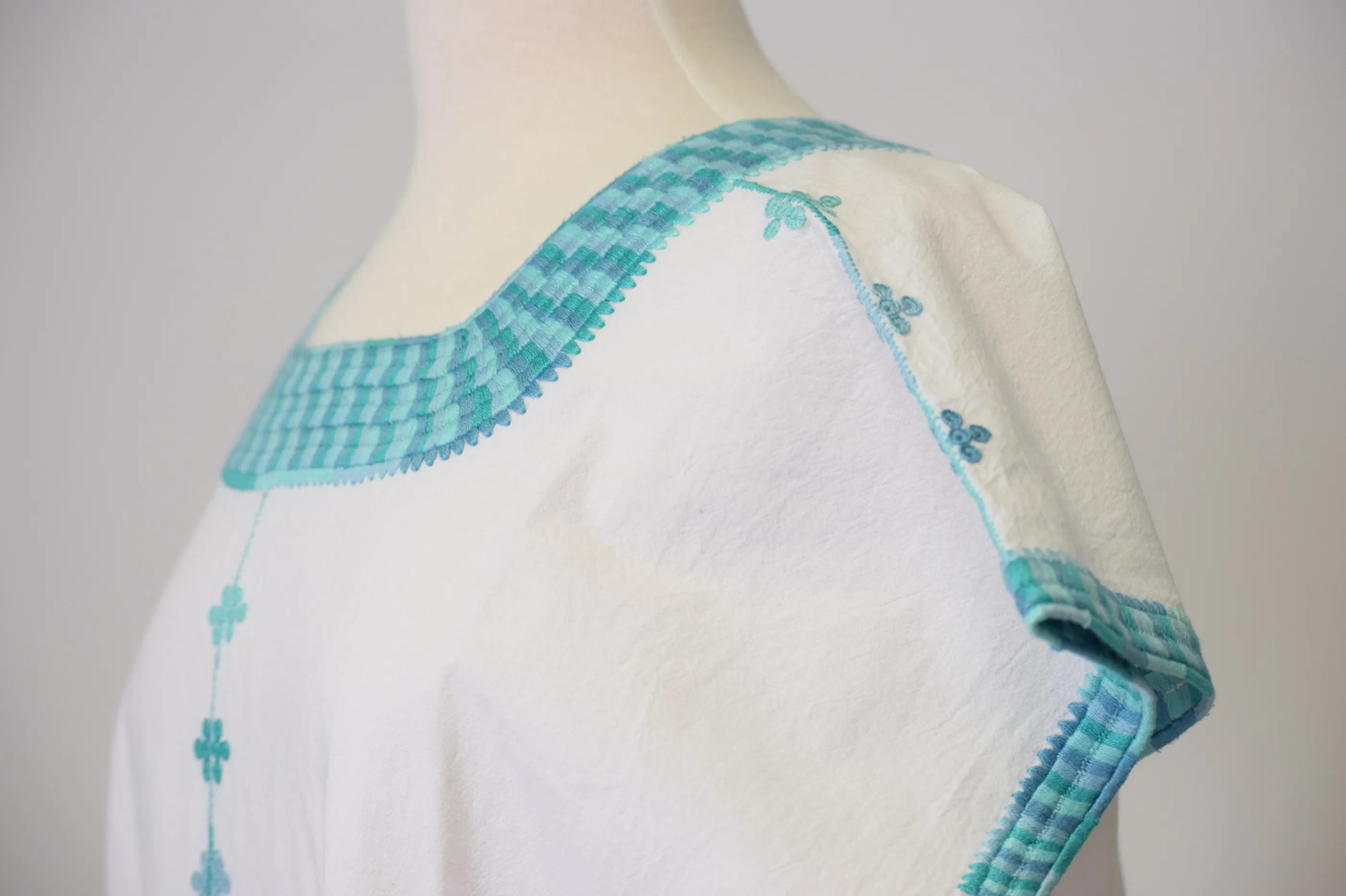 Santa Marta Mexican Top - Cotton - White, Turquoise
